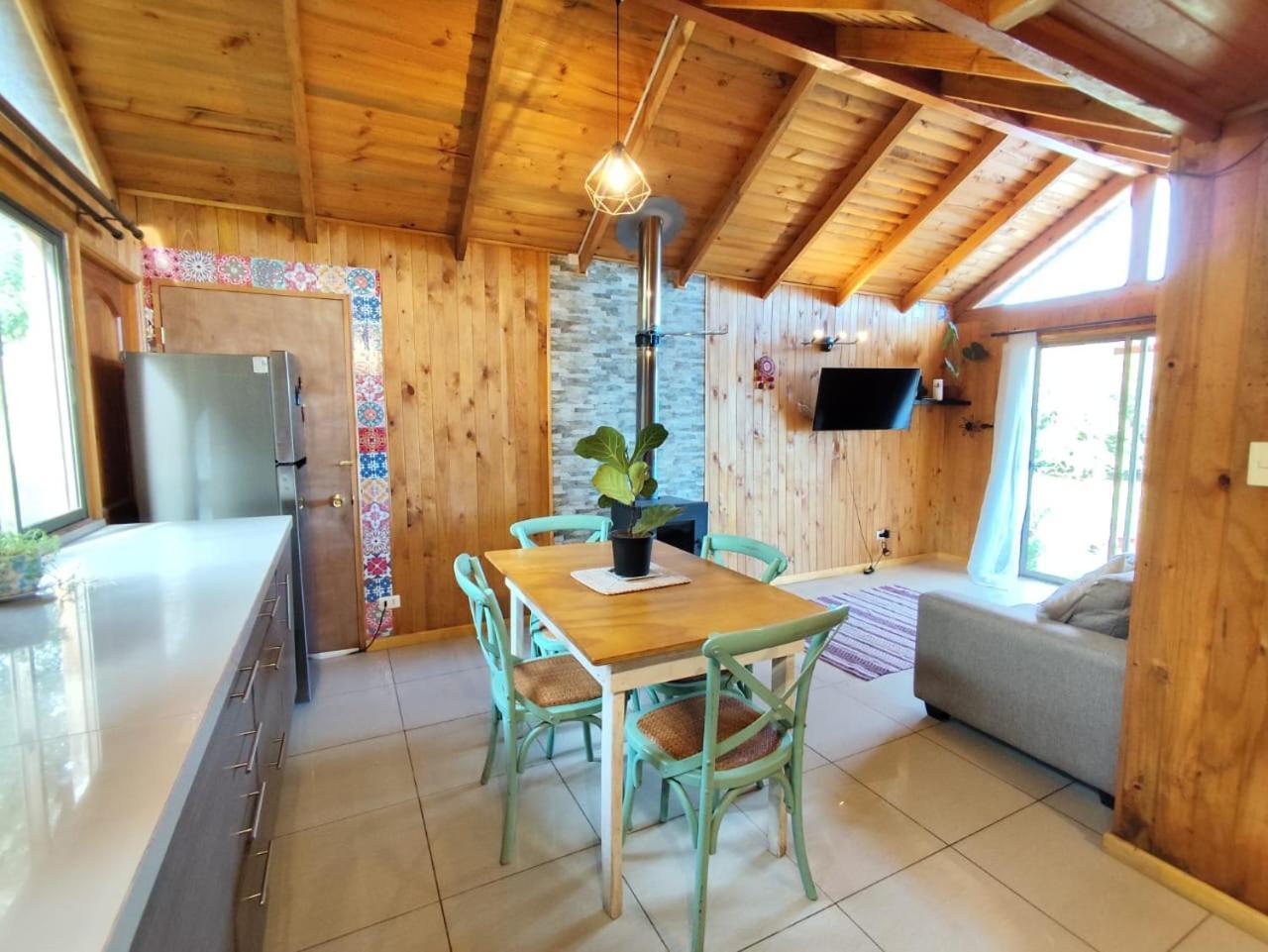 Cabanas Ayalen Con Vista Al Lago Pucón Pokój zdjęcie